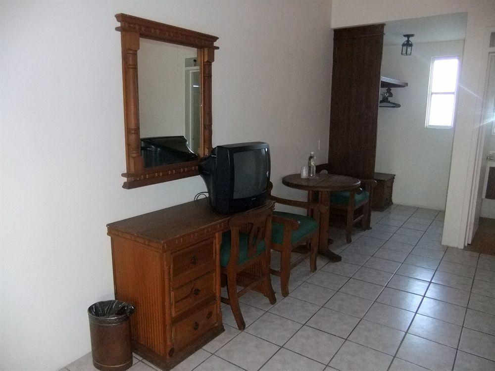 Hotel La Hacienda De La Langosta Roja Сан Фелипе Екстериор снимка