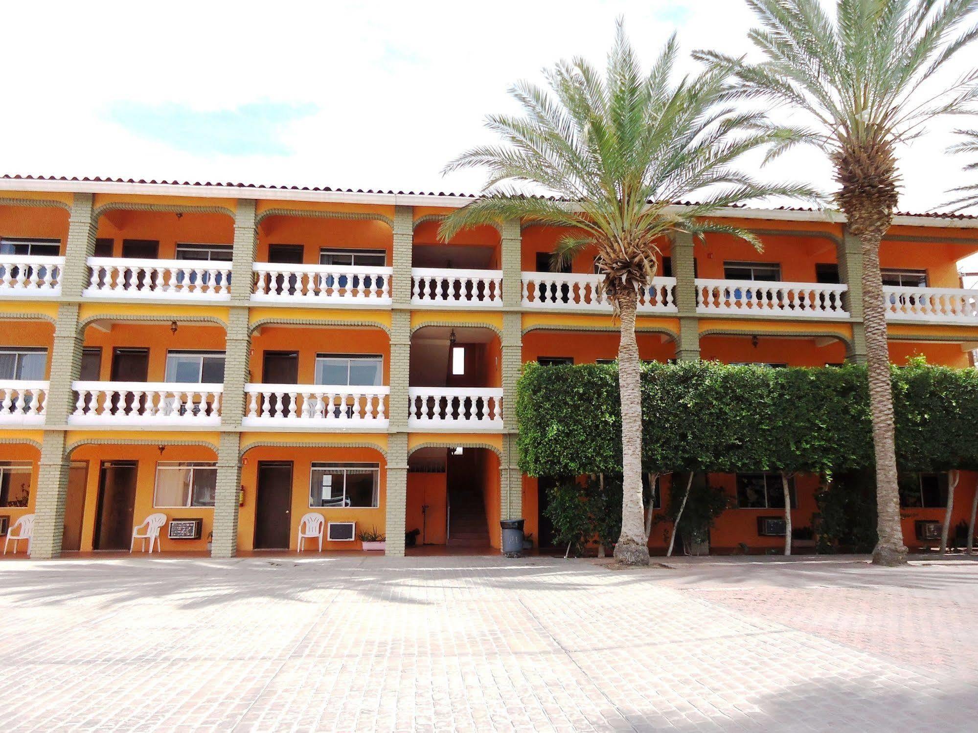 Hotel La Hacienda De La Langosta Roja Сан Фелипе Екстериор снимка